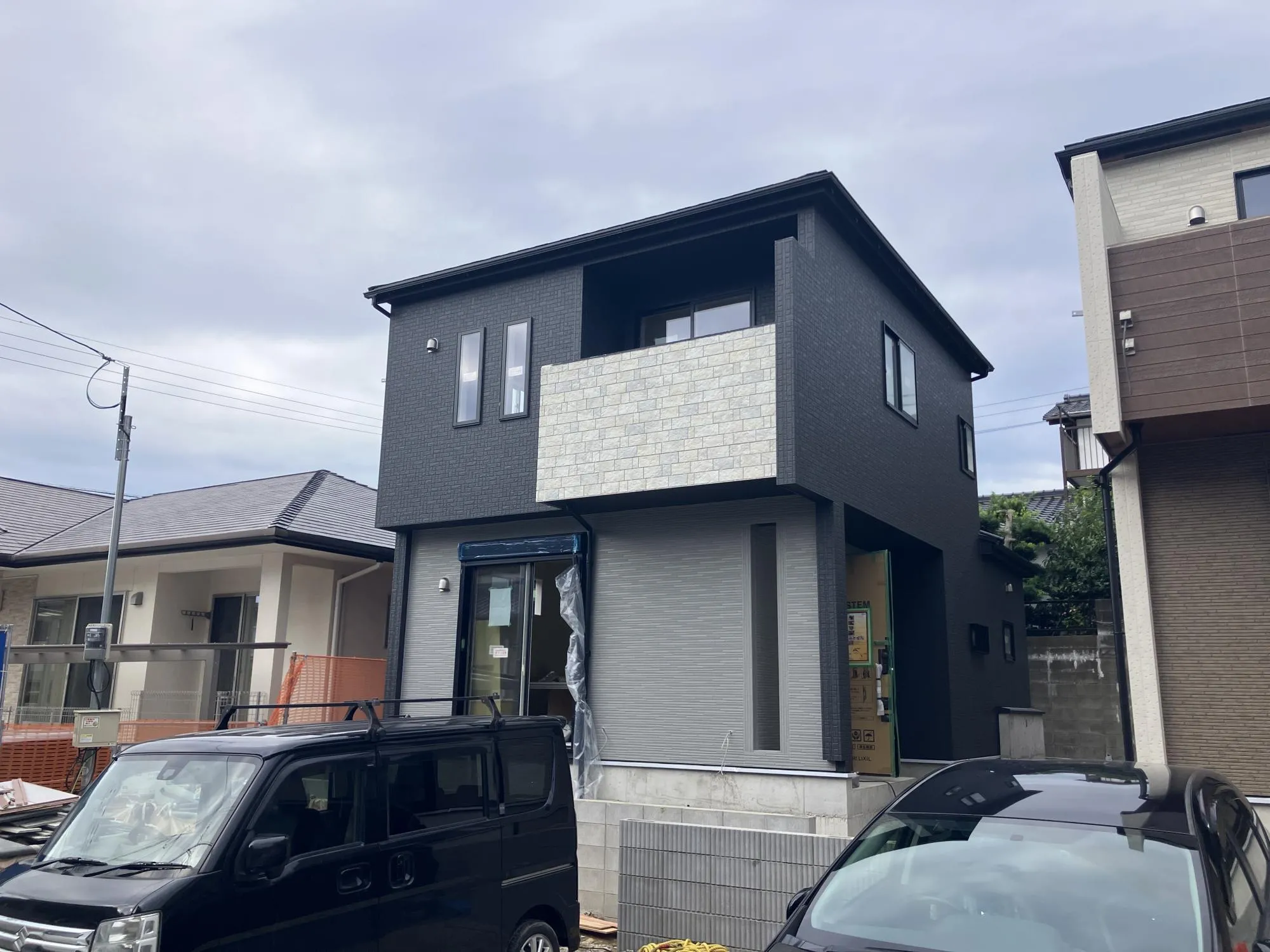 外観写真1号棟　2025年10月下旬