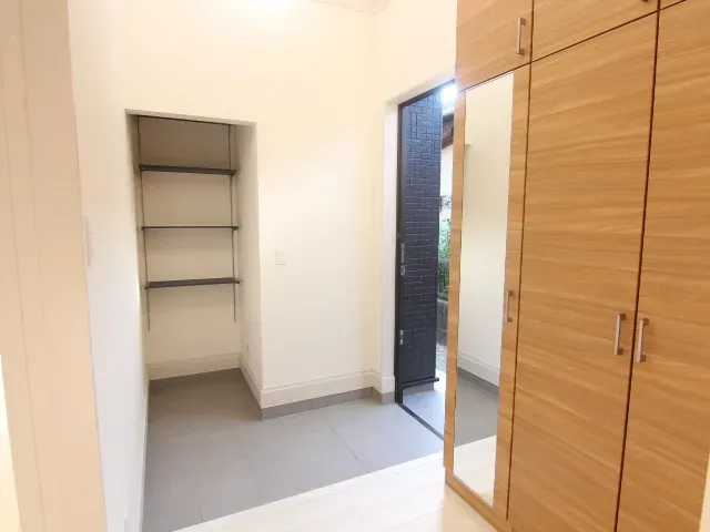 エントランス　1号棟