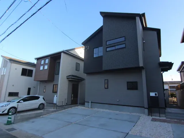 外観　左2号棟・右1号棟