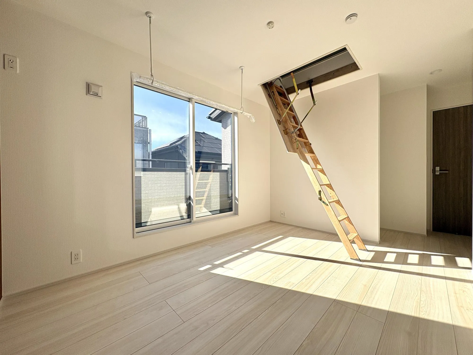 【1号棟/洋室(7.375帖)】