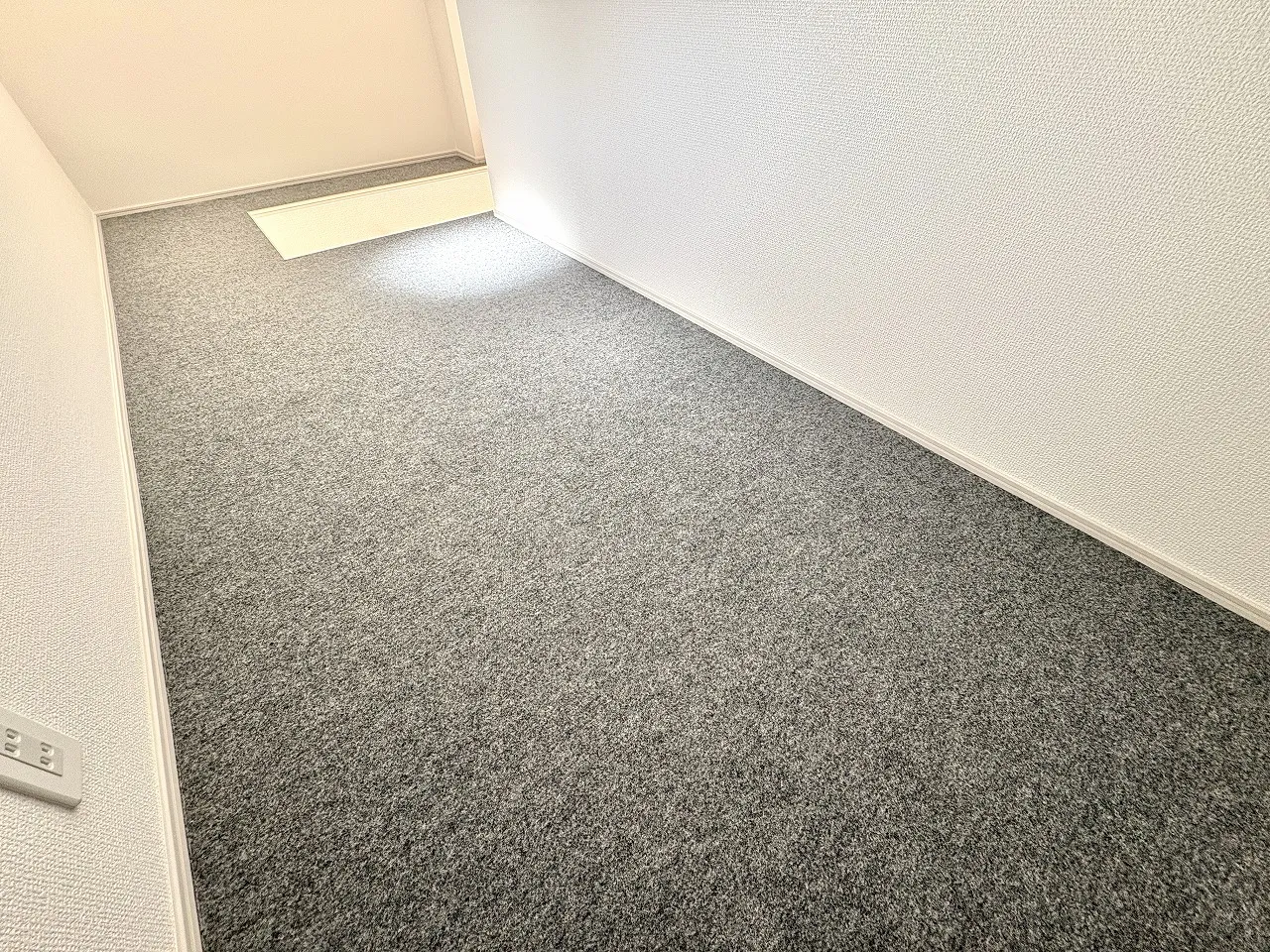 【1号棟/小屋裏収納】