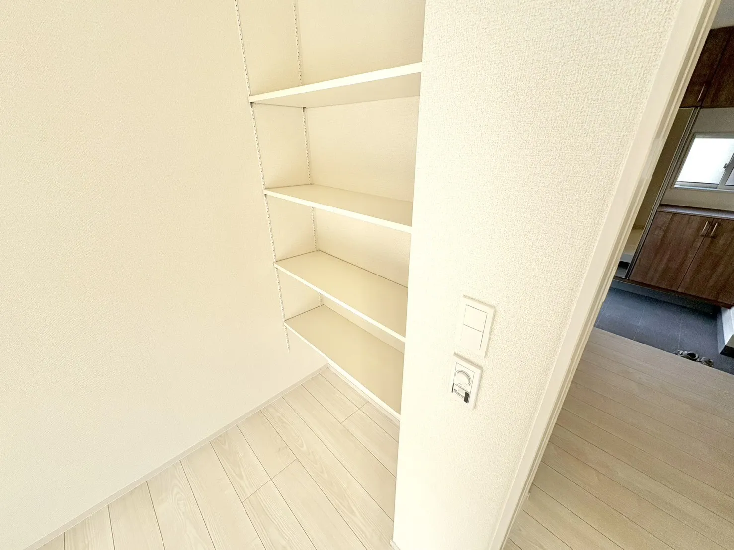 ☆1号棟　LDK収納☆