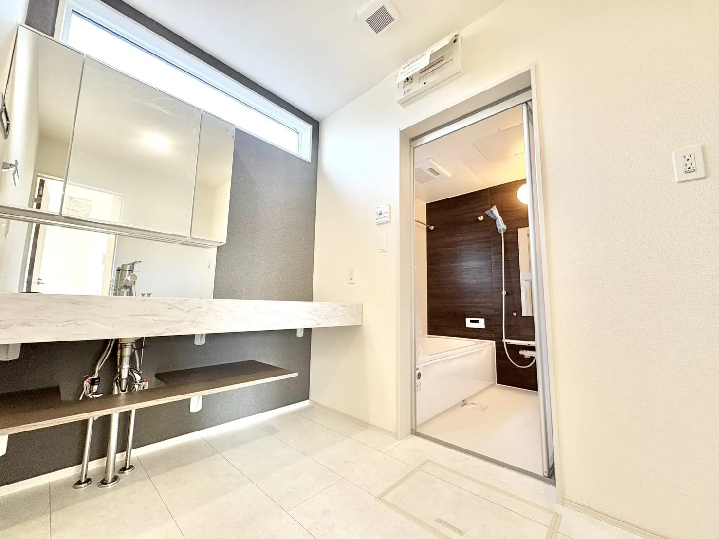 ☆1号棟　洗面所☆