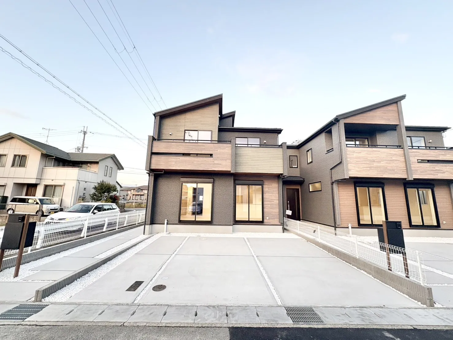 ☆1号棟　建物外観☆