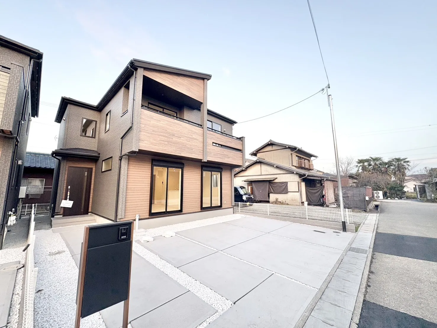 ☆2号棟　建物外観☆