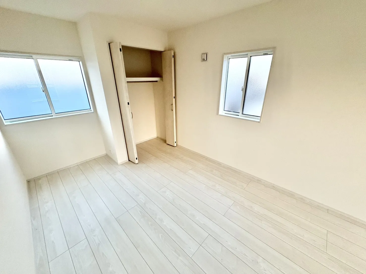 ☆2号棟　5畳洋室☆