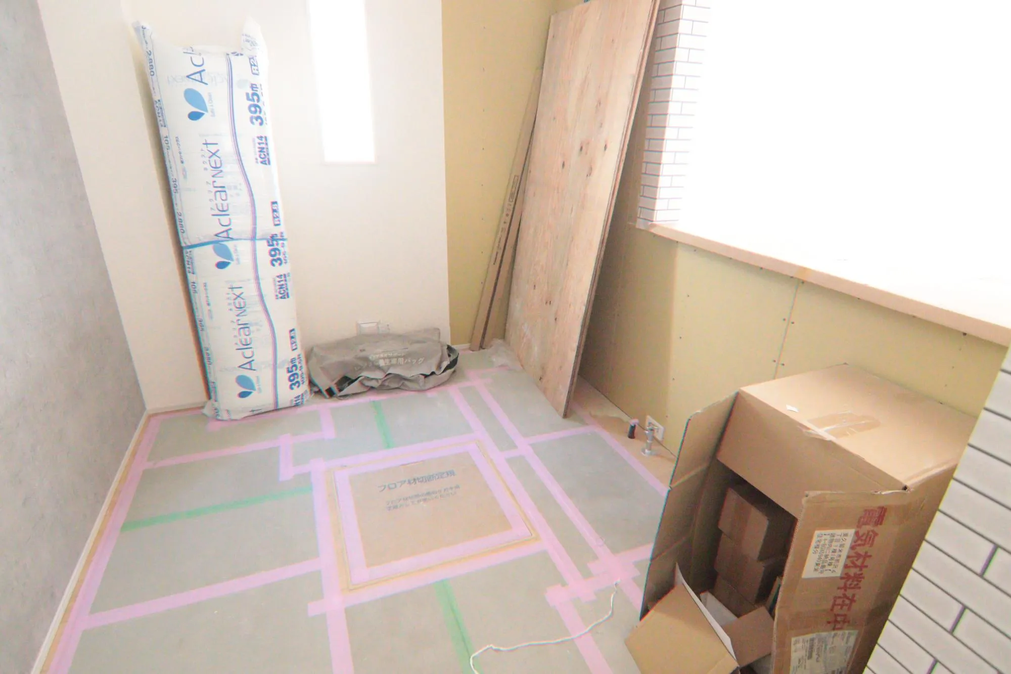 キッチン内建築中(12月上旬完成予定)