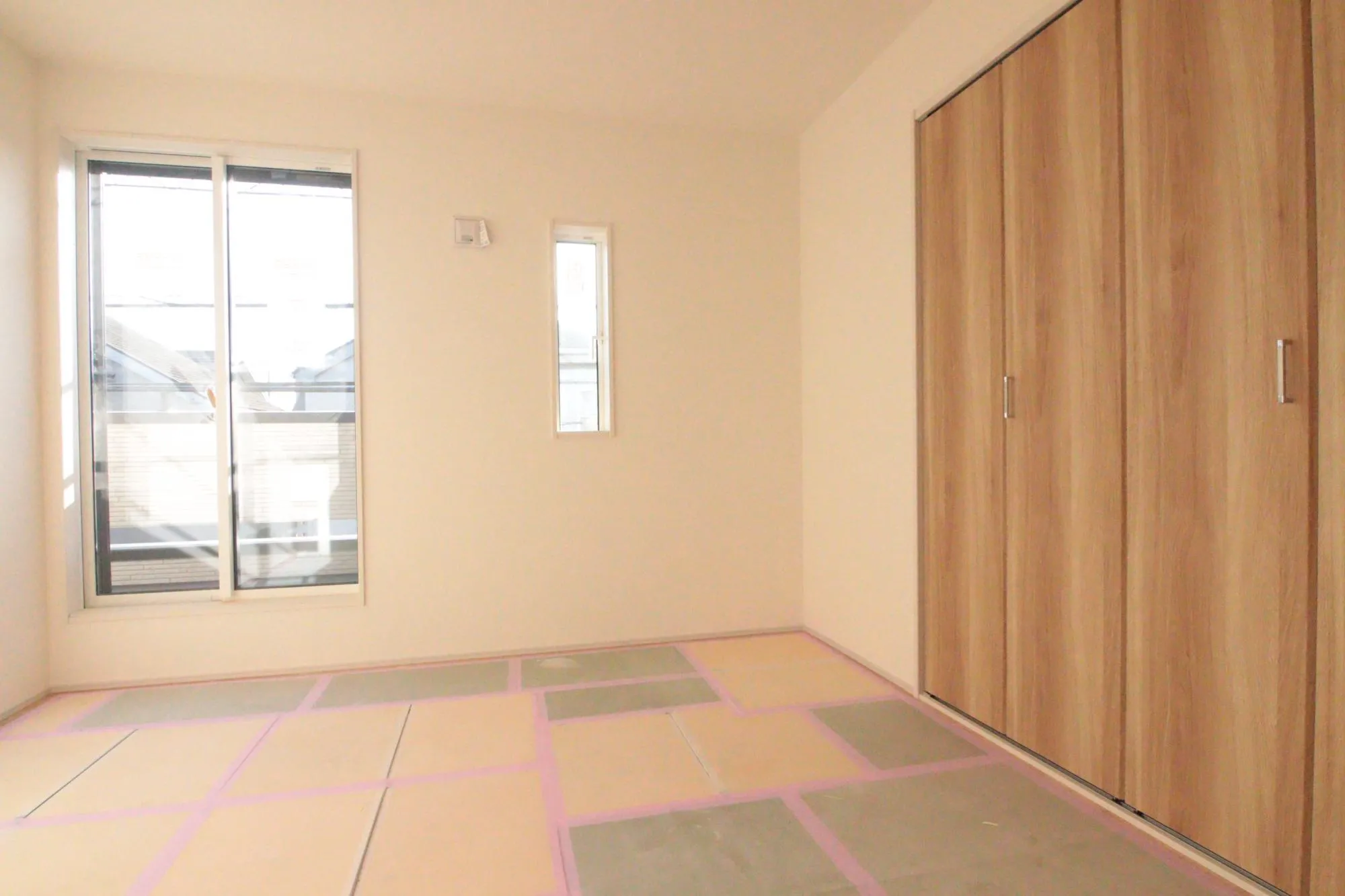 2階洋室　11月30日撮影