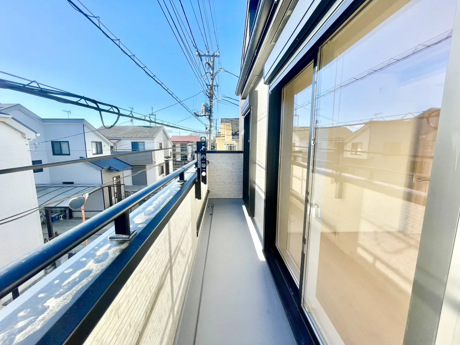 【バルコニー】