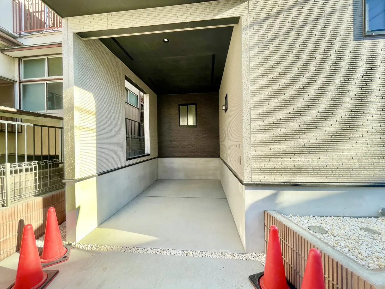 【ビルトインガレージ】