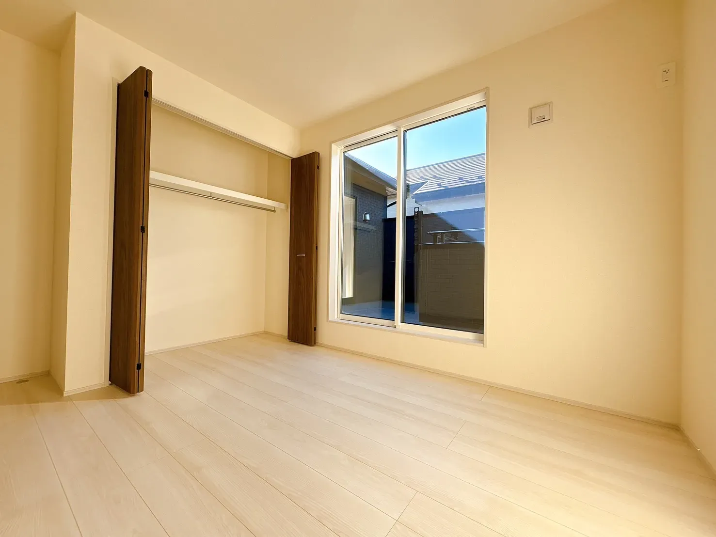 【洋室】使い勝手の良いサイズのお部屋です!