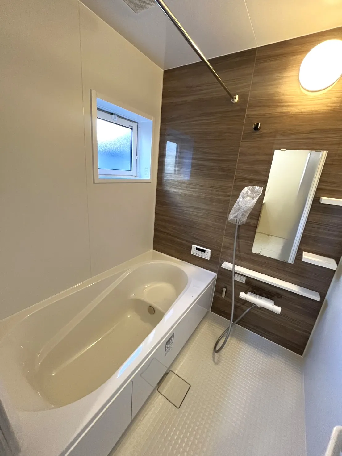 【浴室】乾燥・冷暖房付きです