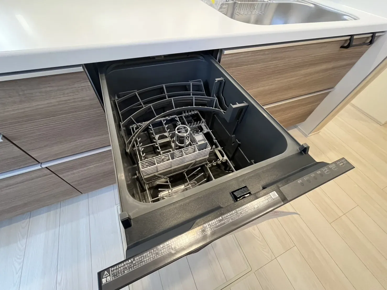【食洗器】便利な乾燥機能付き♪