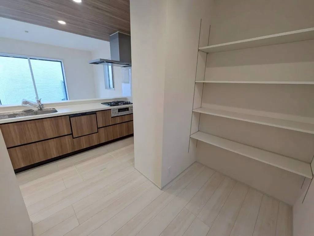 2号棟:パントリー