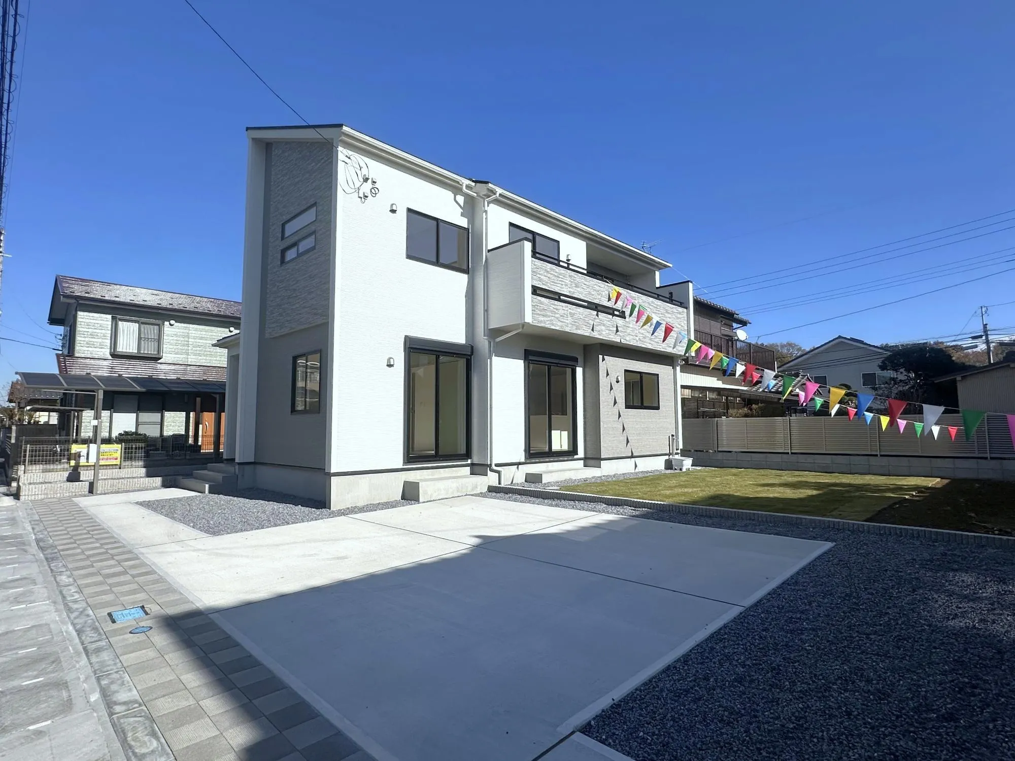 【当社売主物件】 10月完成!お値段の相談承ります♪