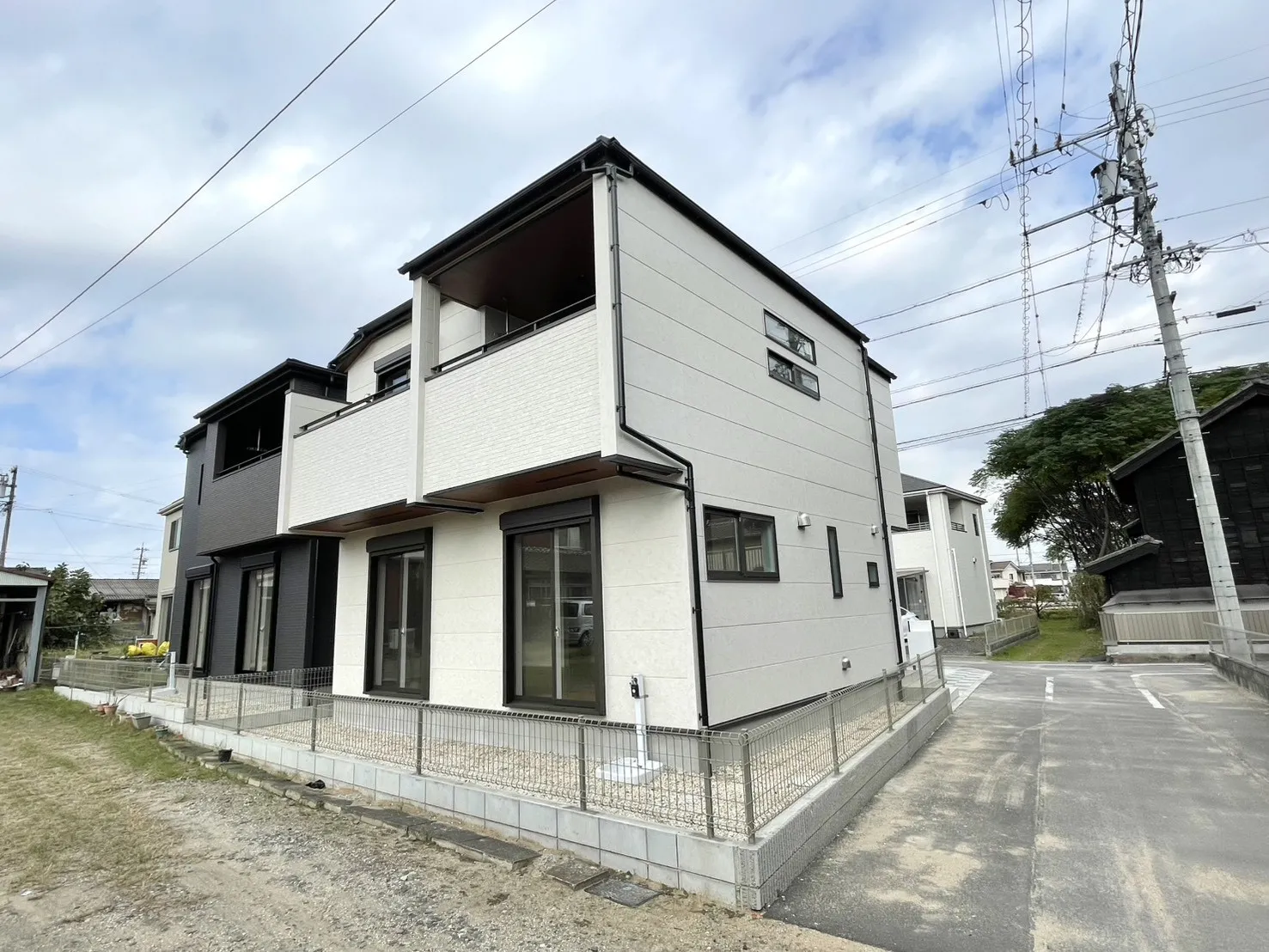 販売現地(南西側)