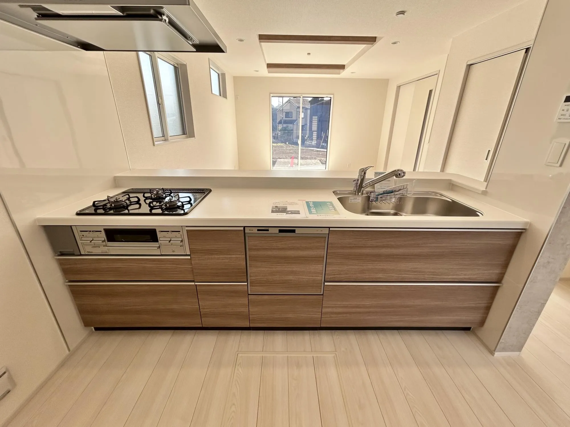 【2号棟/キッチン】