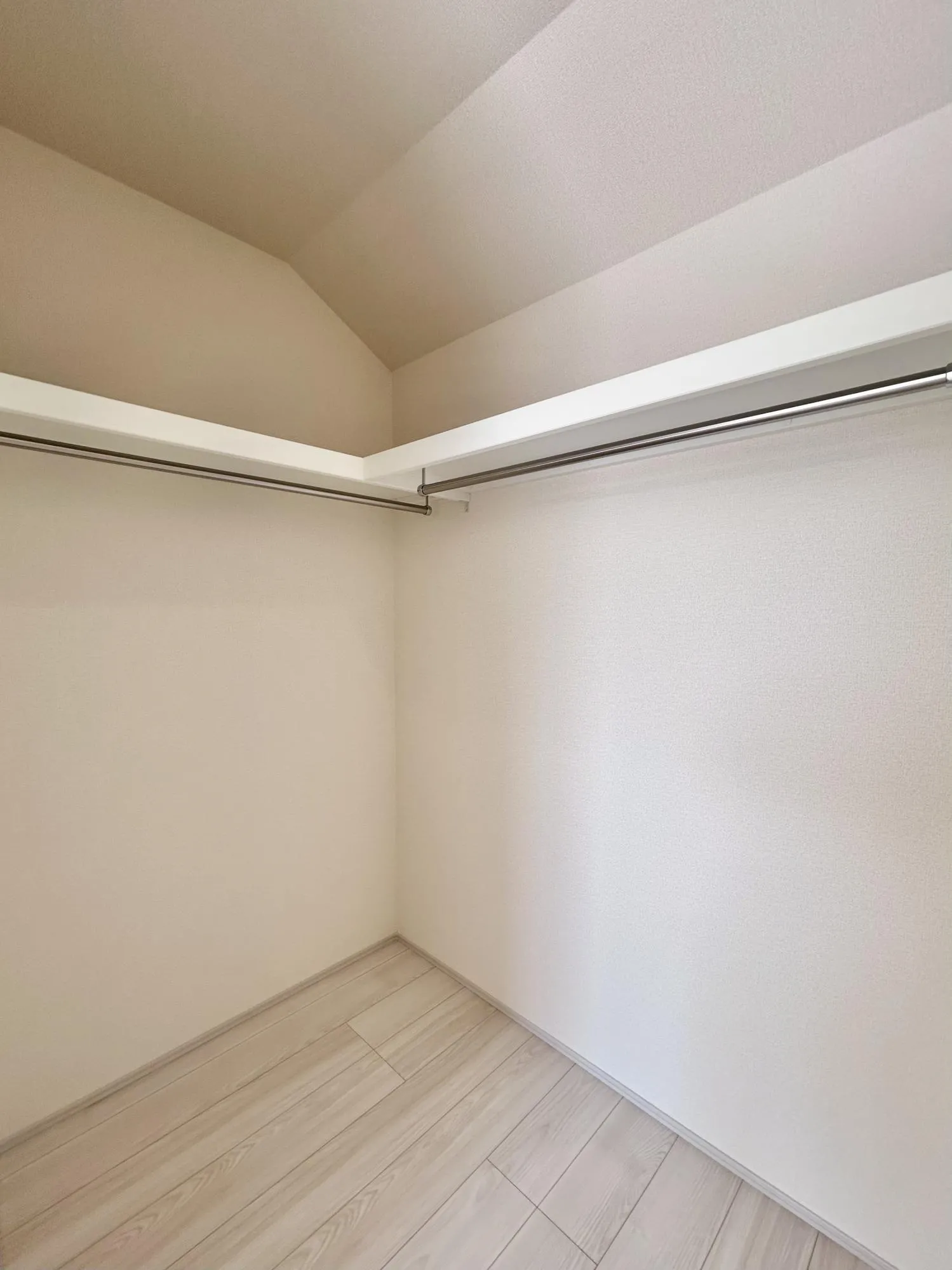 【2号棟/居室①WIC】