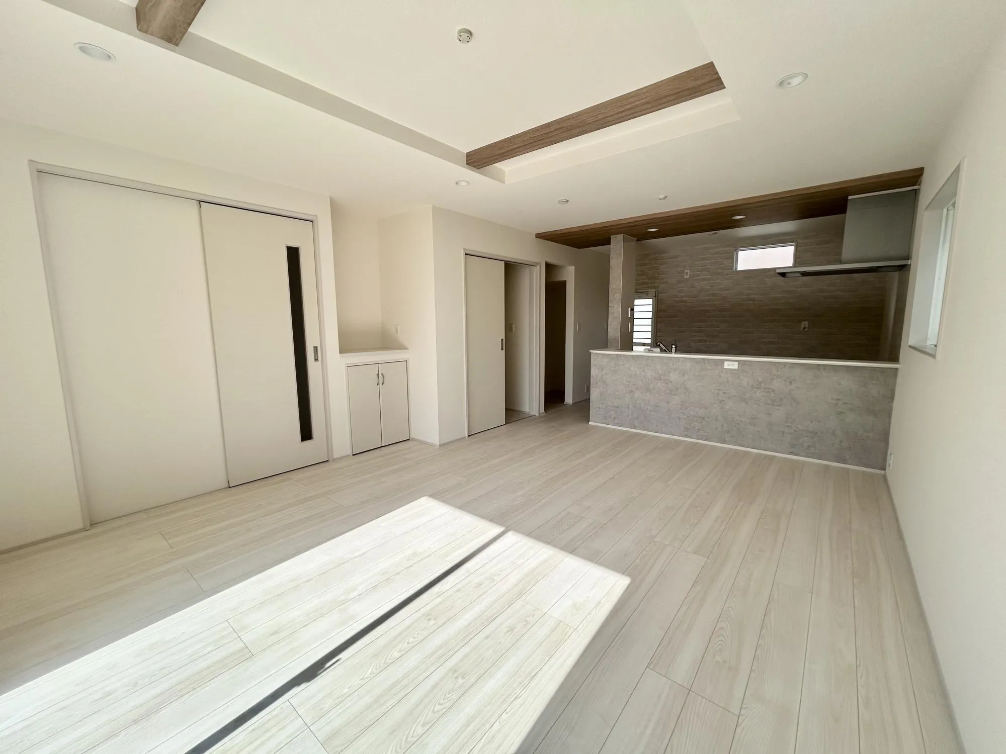 【2号棟/リビング16.87帖】