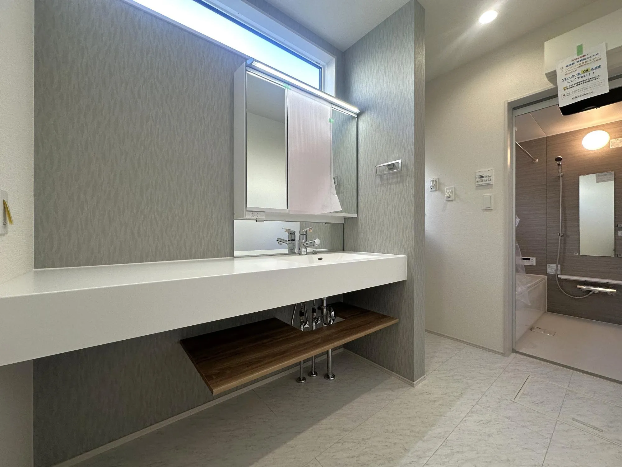 ①、⑥号棟 洗面所