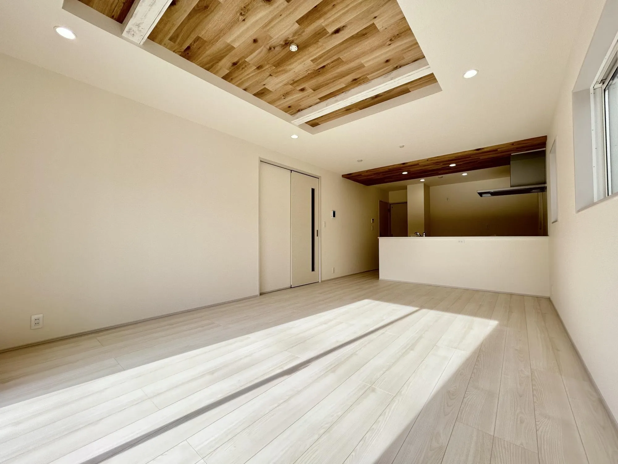 【2号棟リビング①】18.0帖