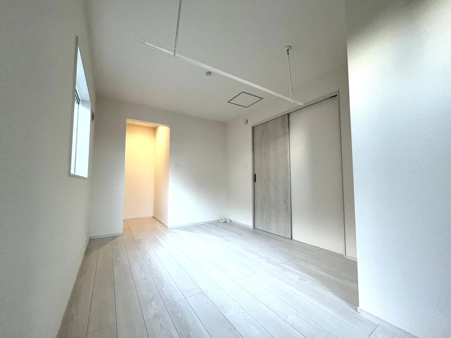 ☆2号棟　洋室6.25畳☆