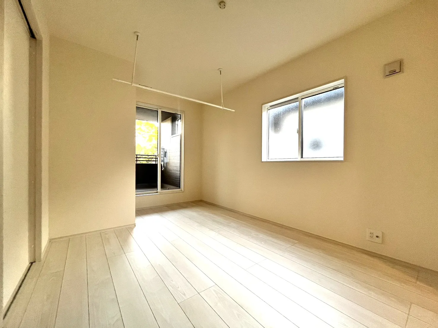 ☆2号棟　洋室6.25畳☆