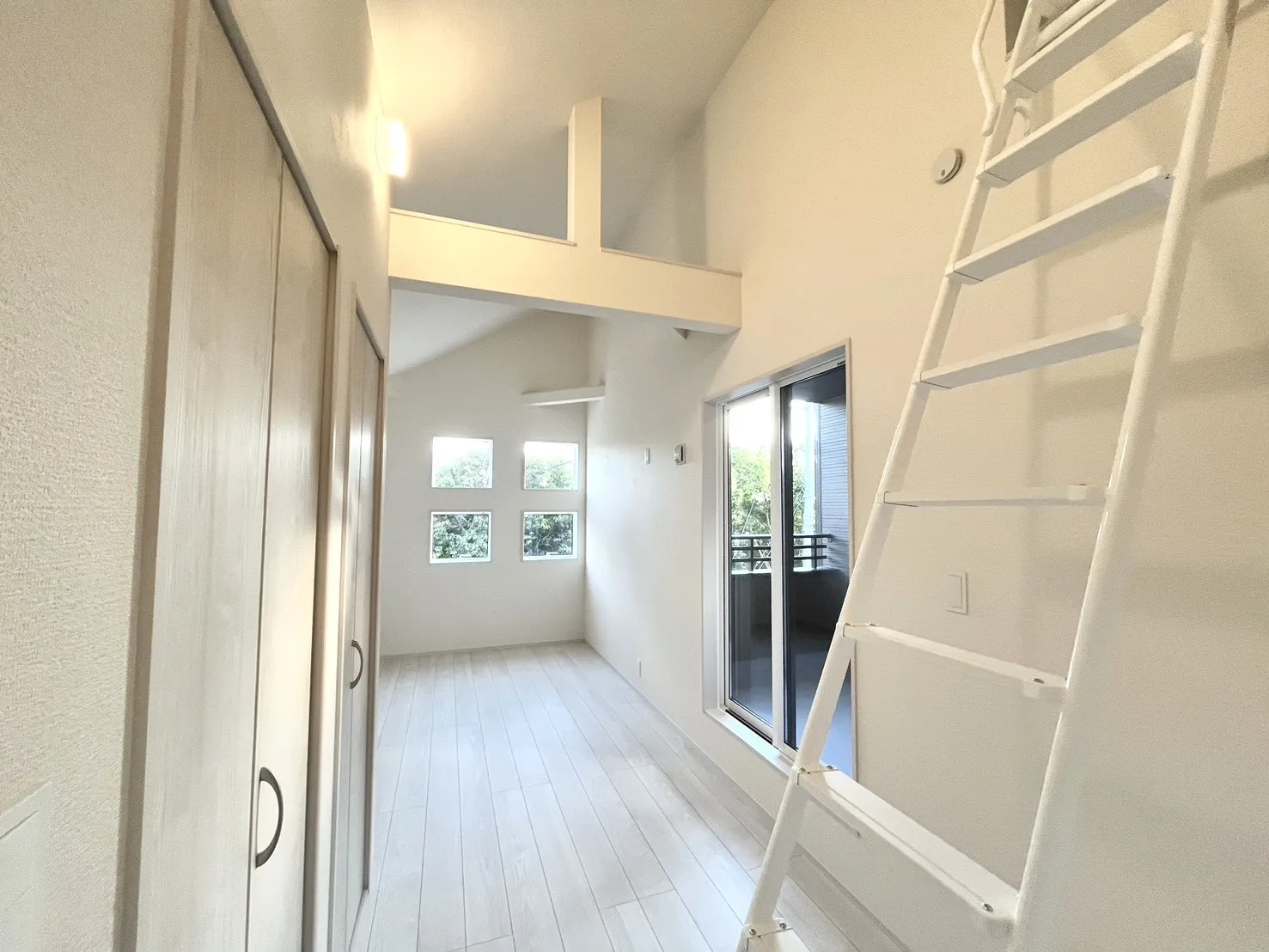 ☆2号棟　洋室7.75畳☆