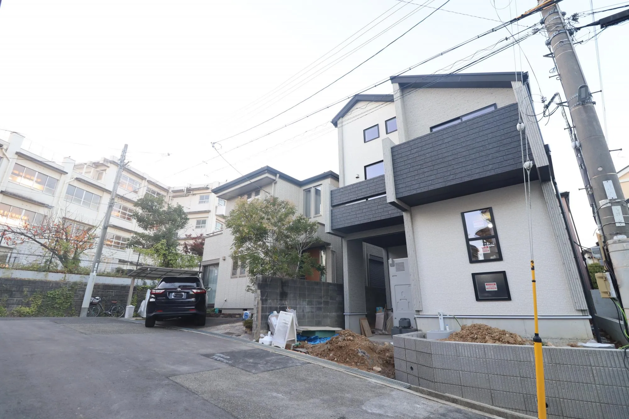 前面道路含む現地写真