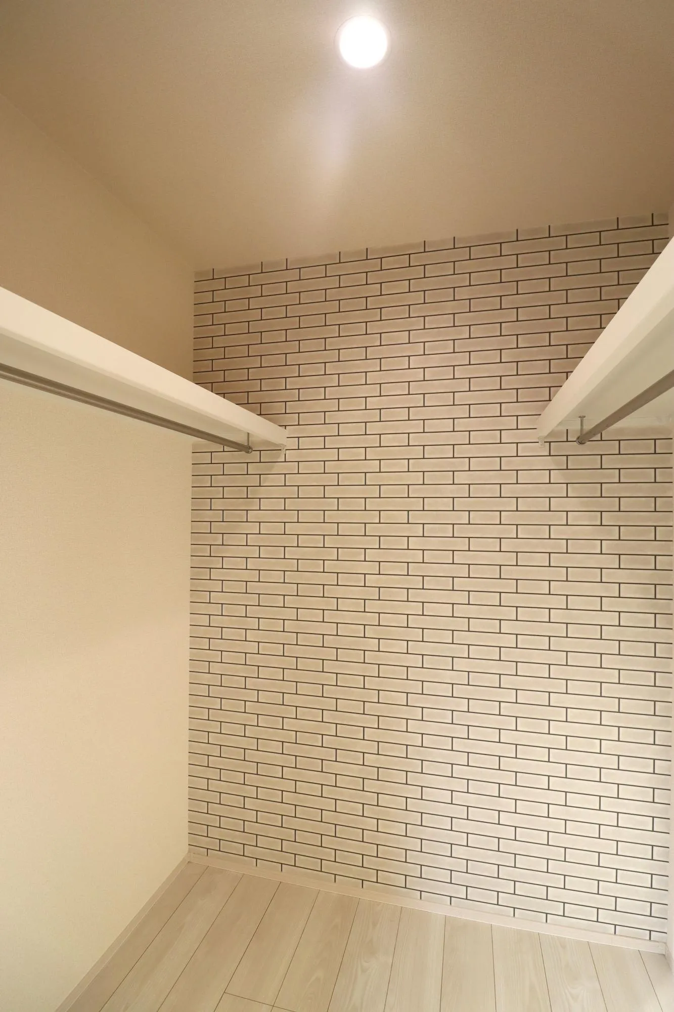 【ウォークインクローゼット】