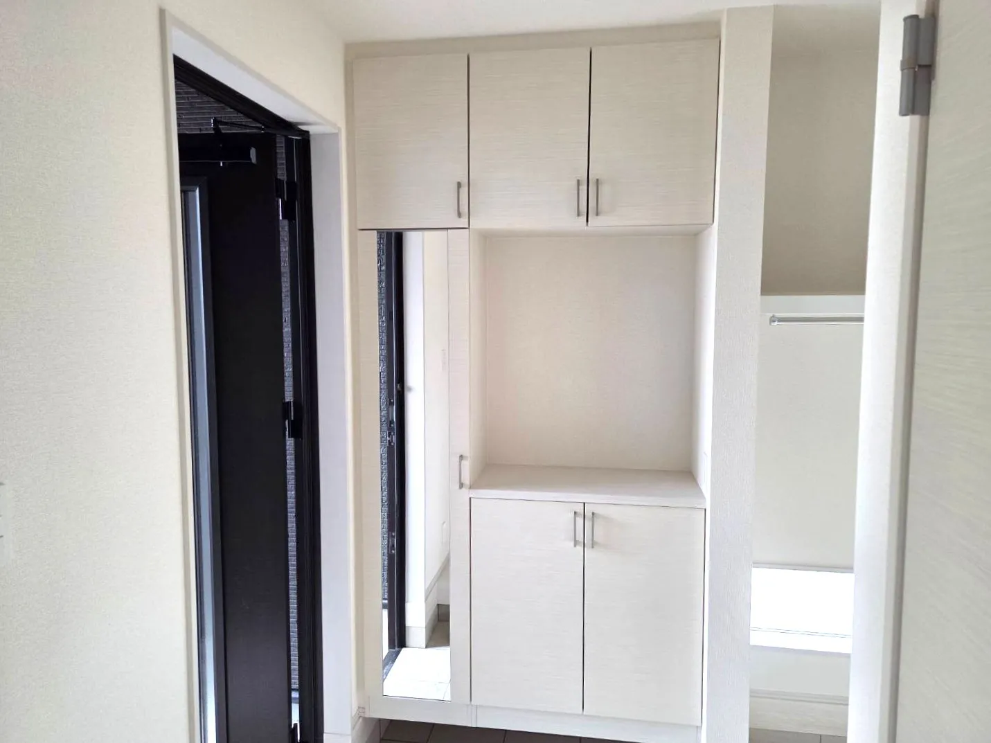 2号棟・玄関収納