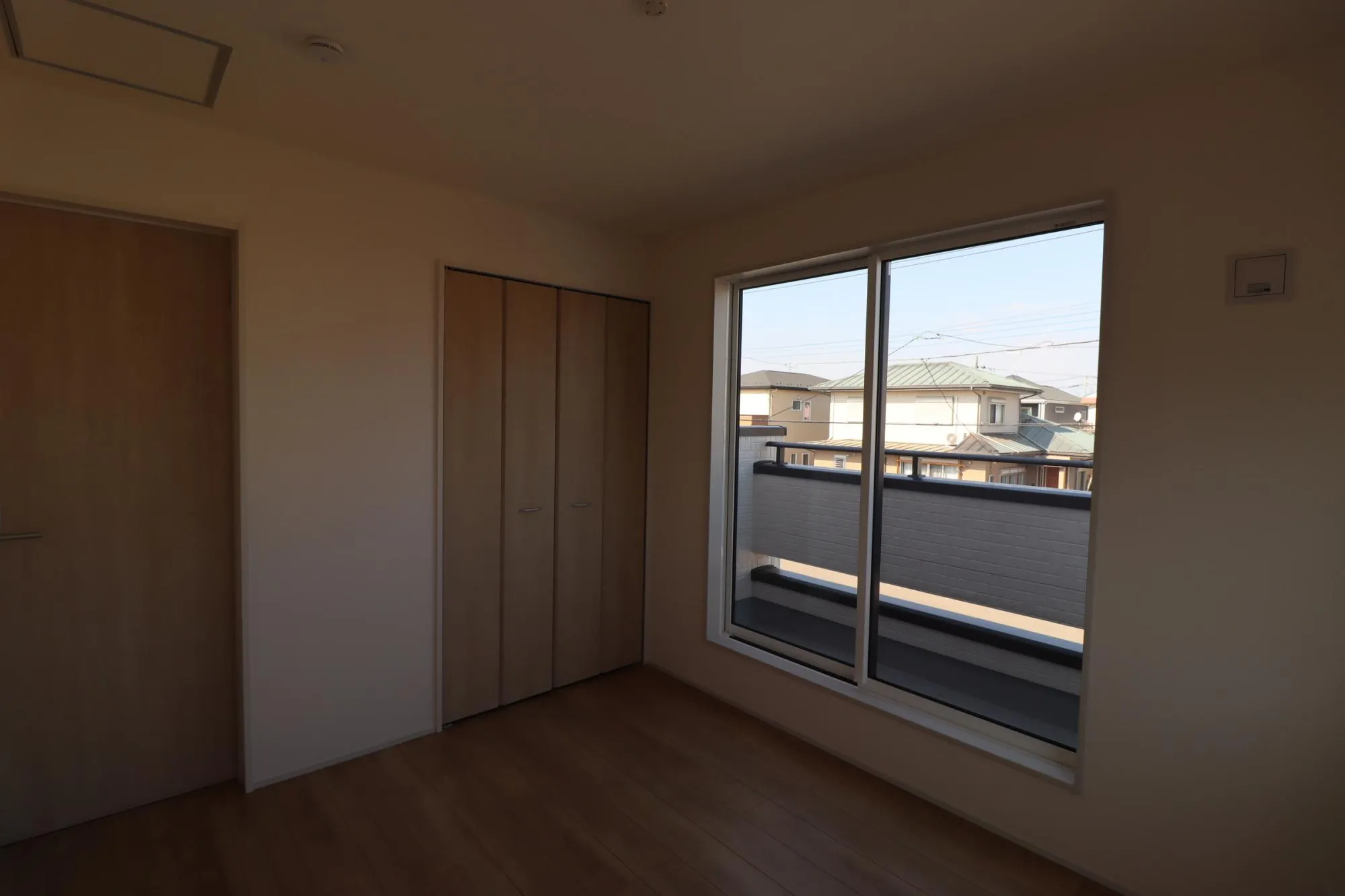 2号棟　北側寝室5.25帖