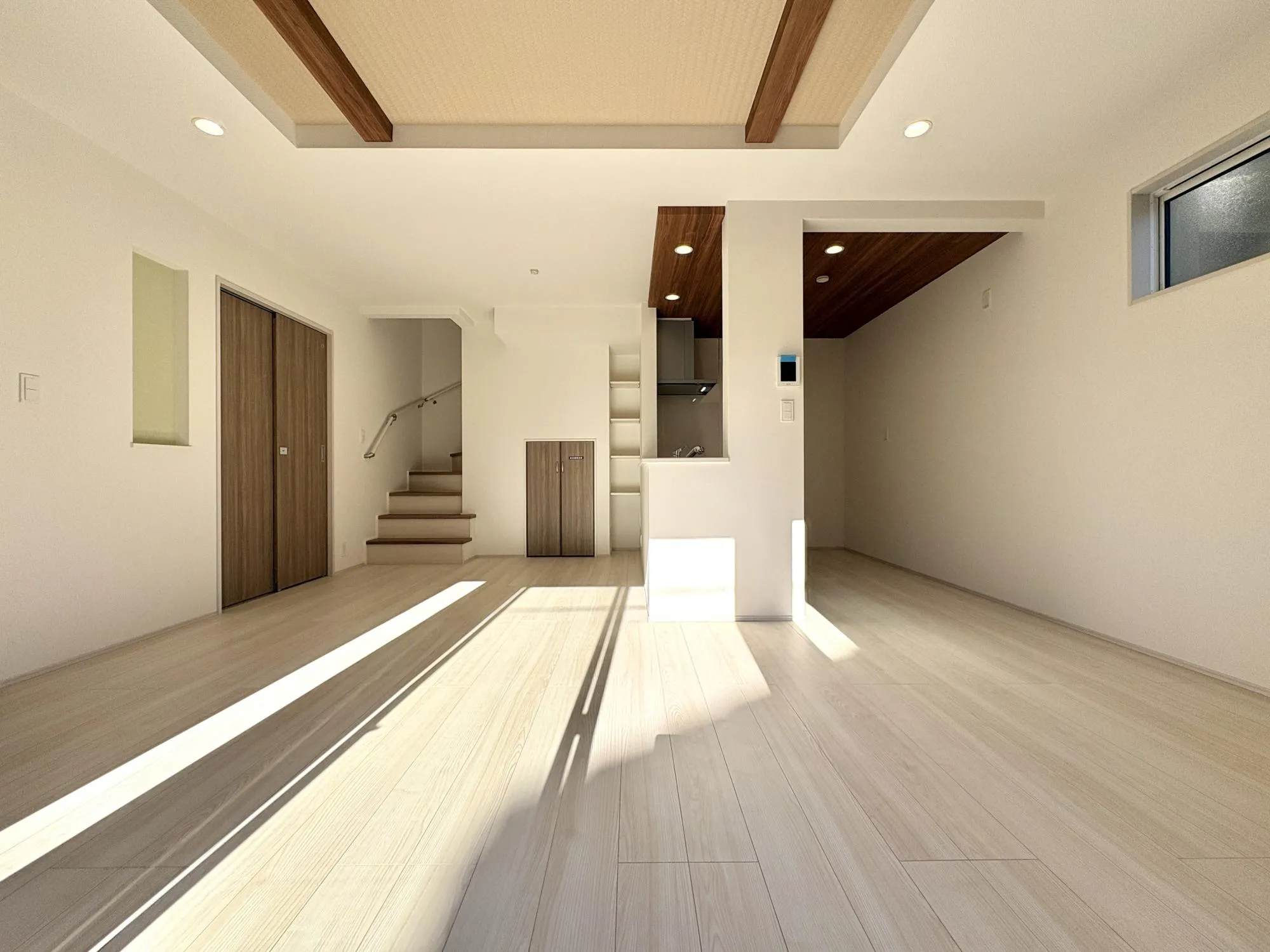 【1号棟/LDK(15.62帖)】