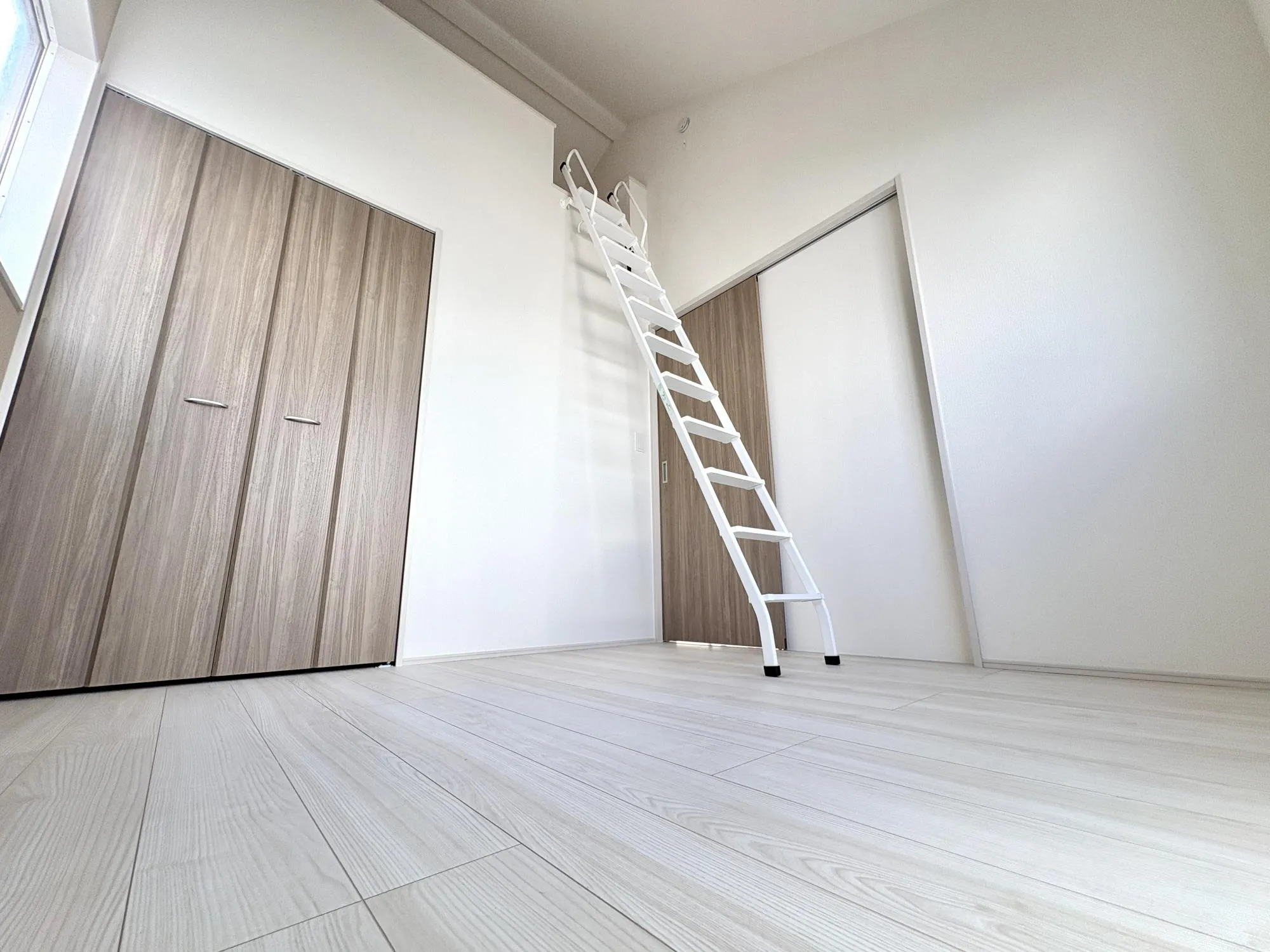 【1号棟/洋室(4.5帖)】