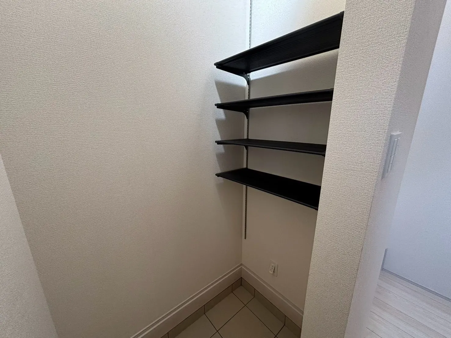 【⑥号棟/土間収納】