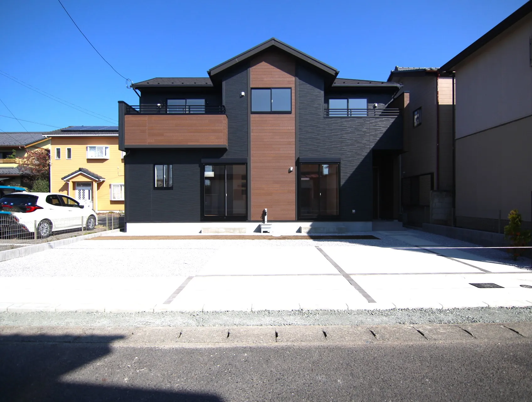 桐生市広沢町の「ブルーミングガーデン 桐生市広沢町1丁目1棟-長期優良