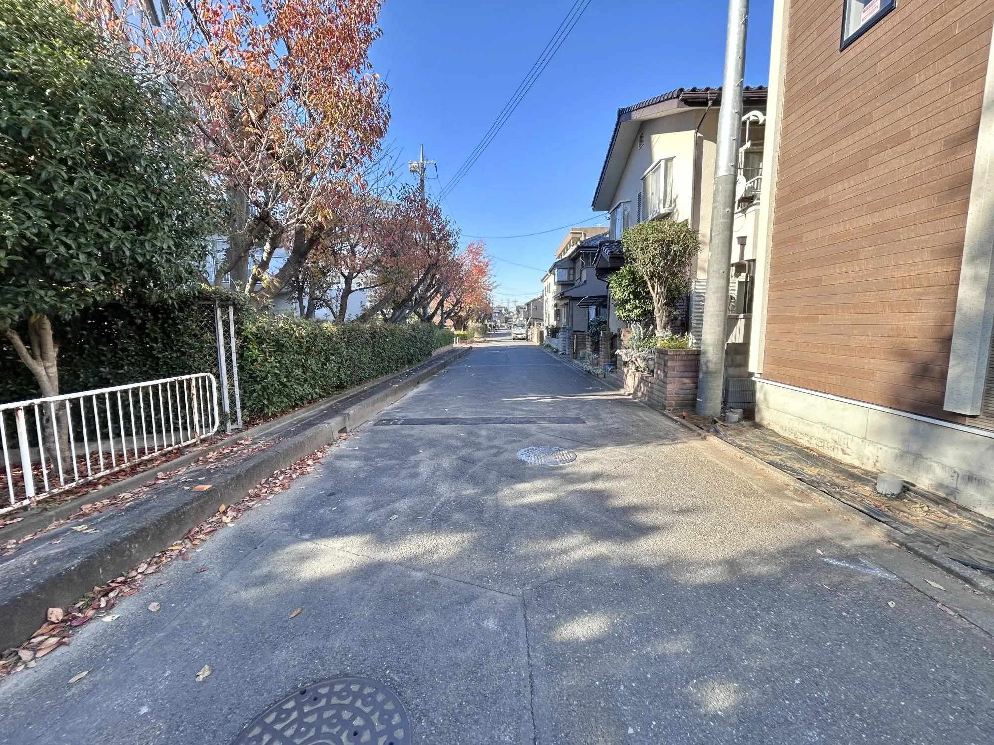 【1号棟前面道路】6.7m