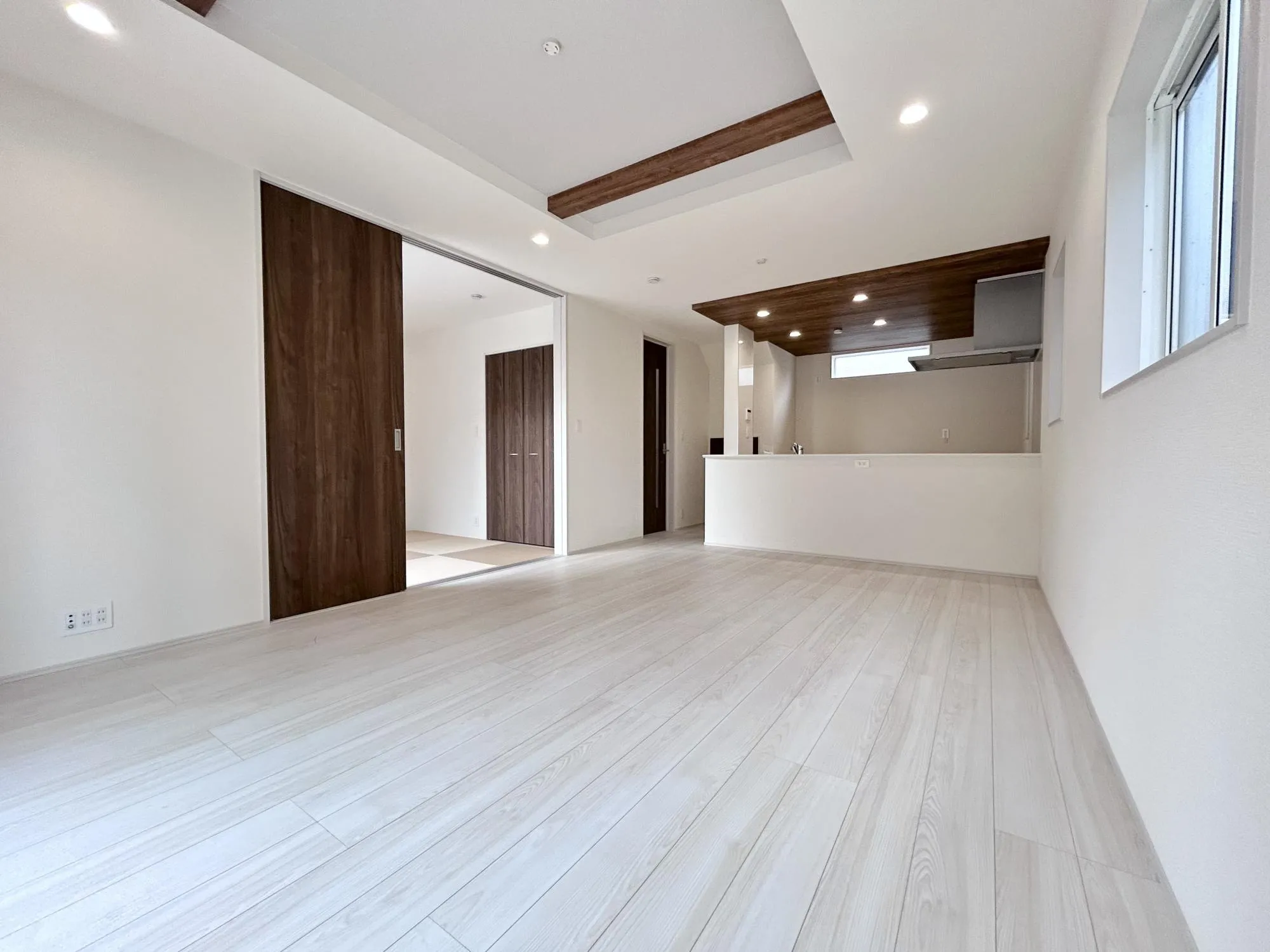 【1号棟/リビング】16.5帖