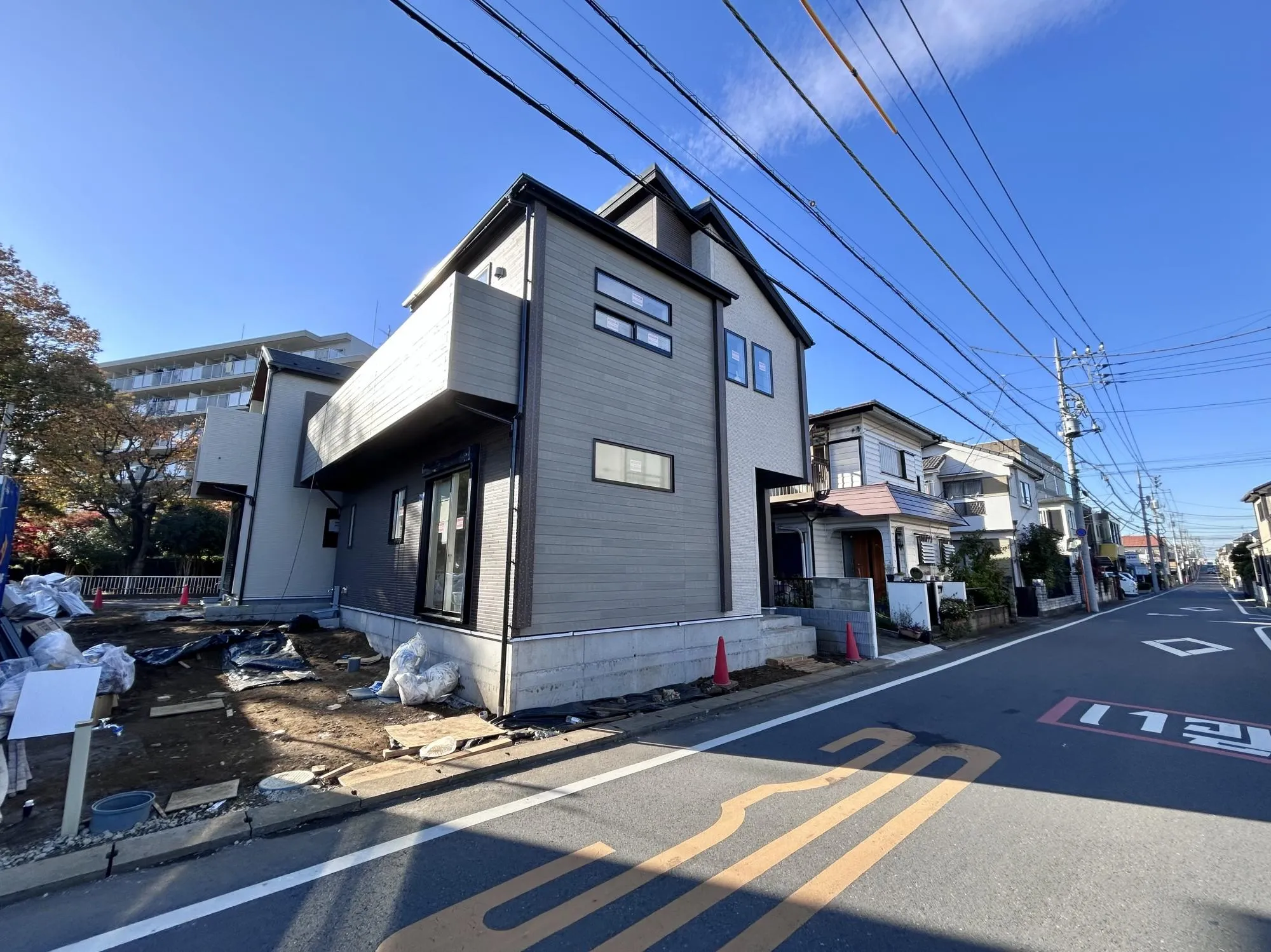 【2号棟外観①】