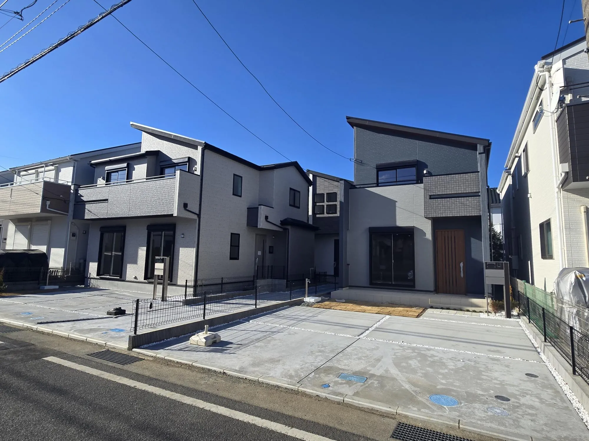 外観写真　R7.12.22