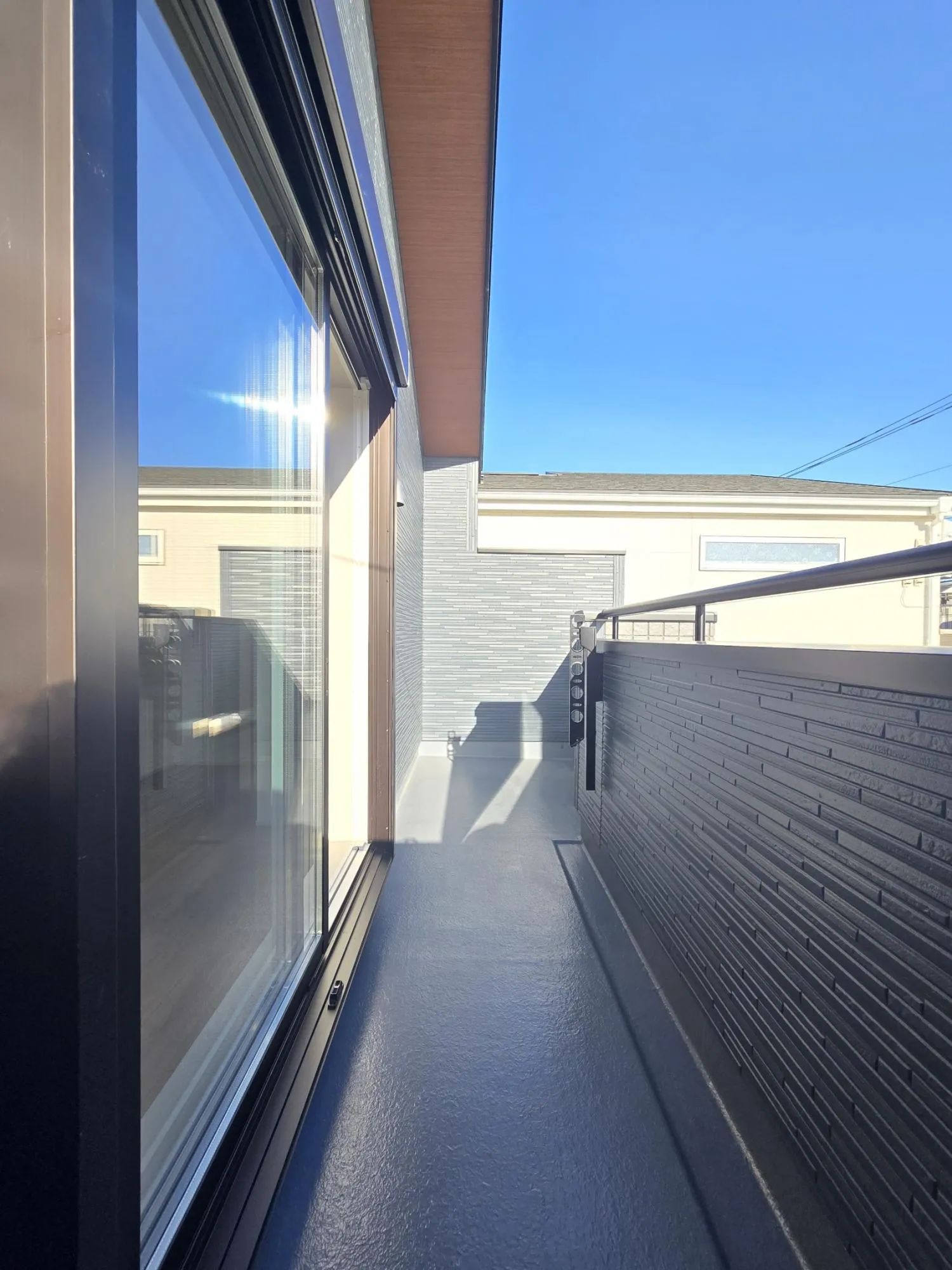 1号棟　バルコニー　R7.12.12