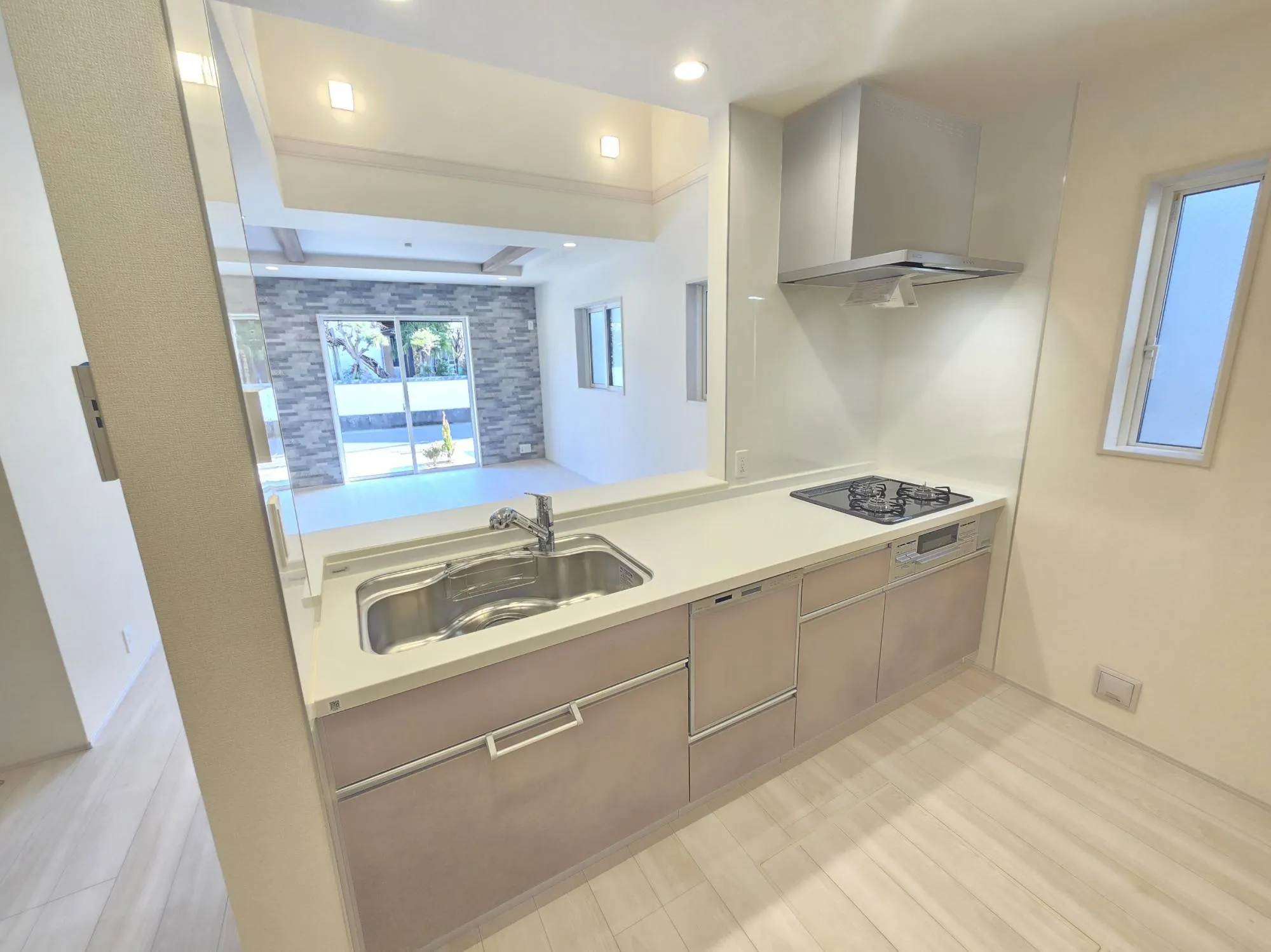 2号棟　キッチン　R7.12.12