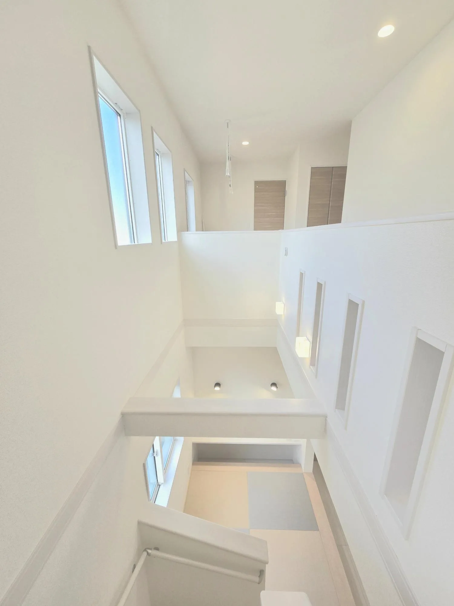 3号棟　階段吹抜　R7.12.12