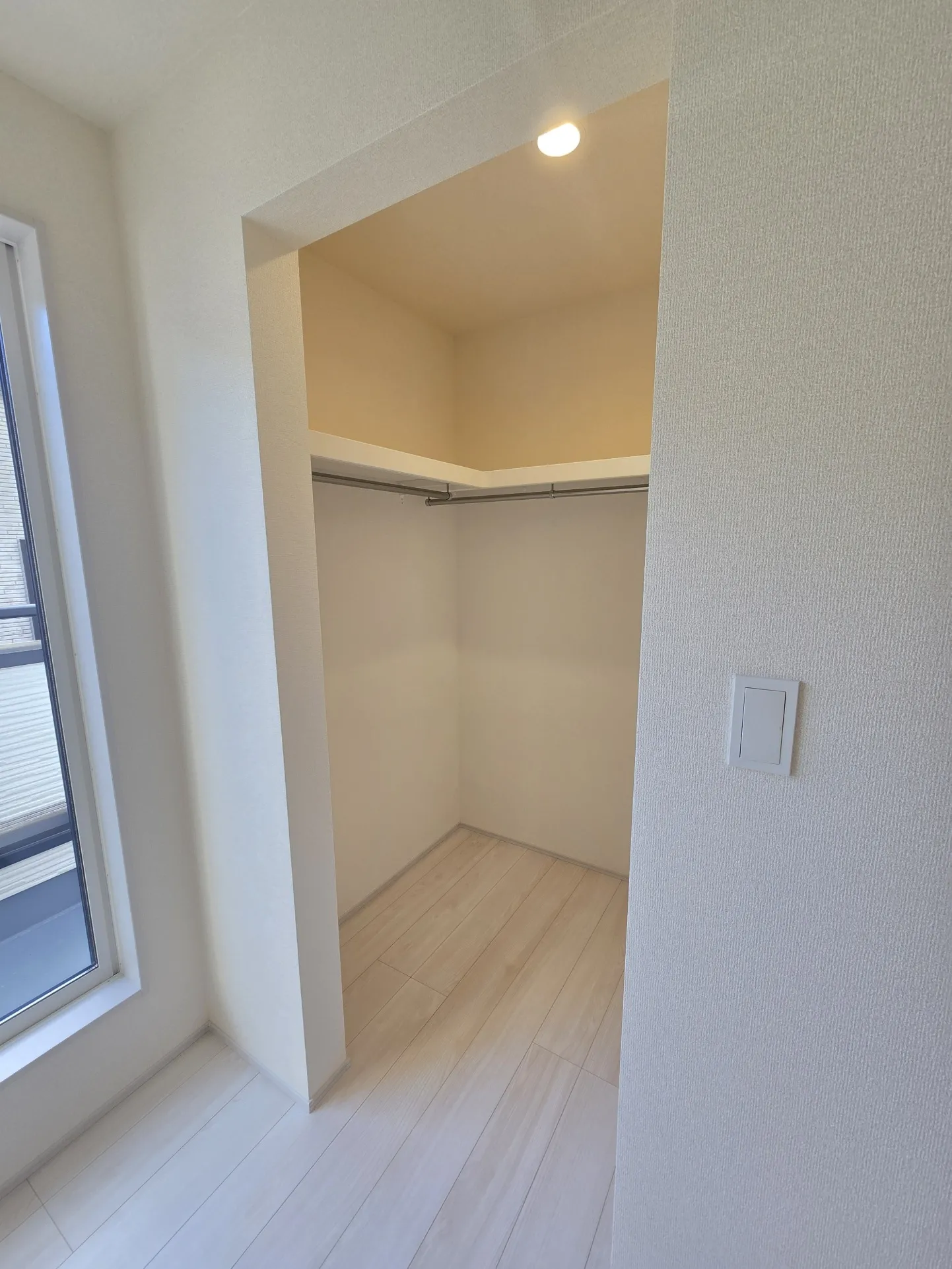 3号棟　洋室5.25帖・ウォークインクローゼット　R7.12.12