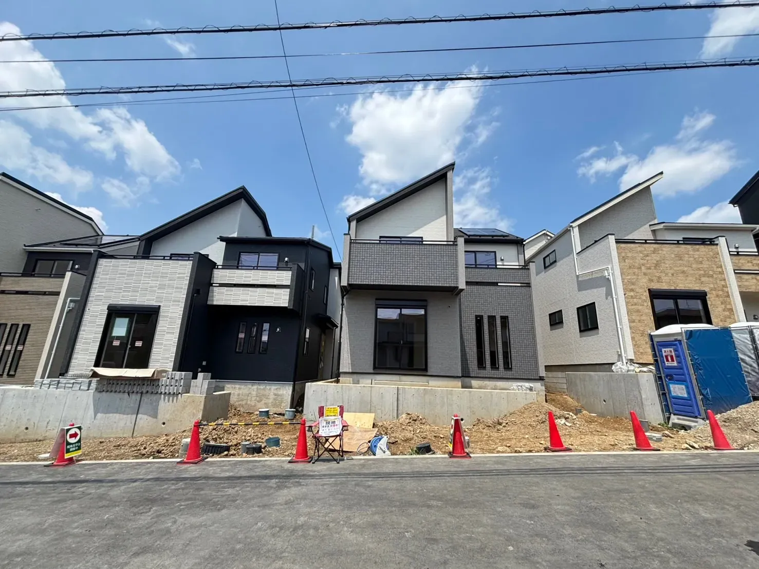 町田市成瀬台の「ブルーミングガーデン 町田市成瀬台1丁目18棟-長期