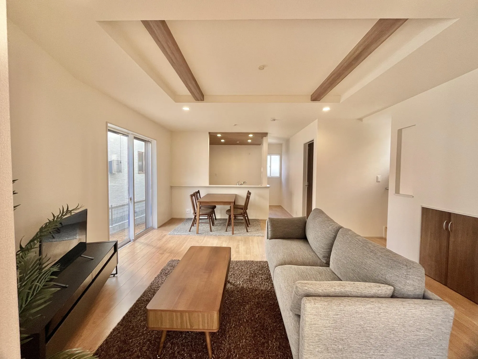 LDK17.68帖 家族団らんの時間も増えそうな、日当たり良好&くつろぎのLDK