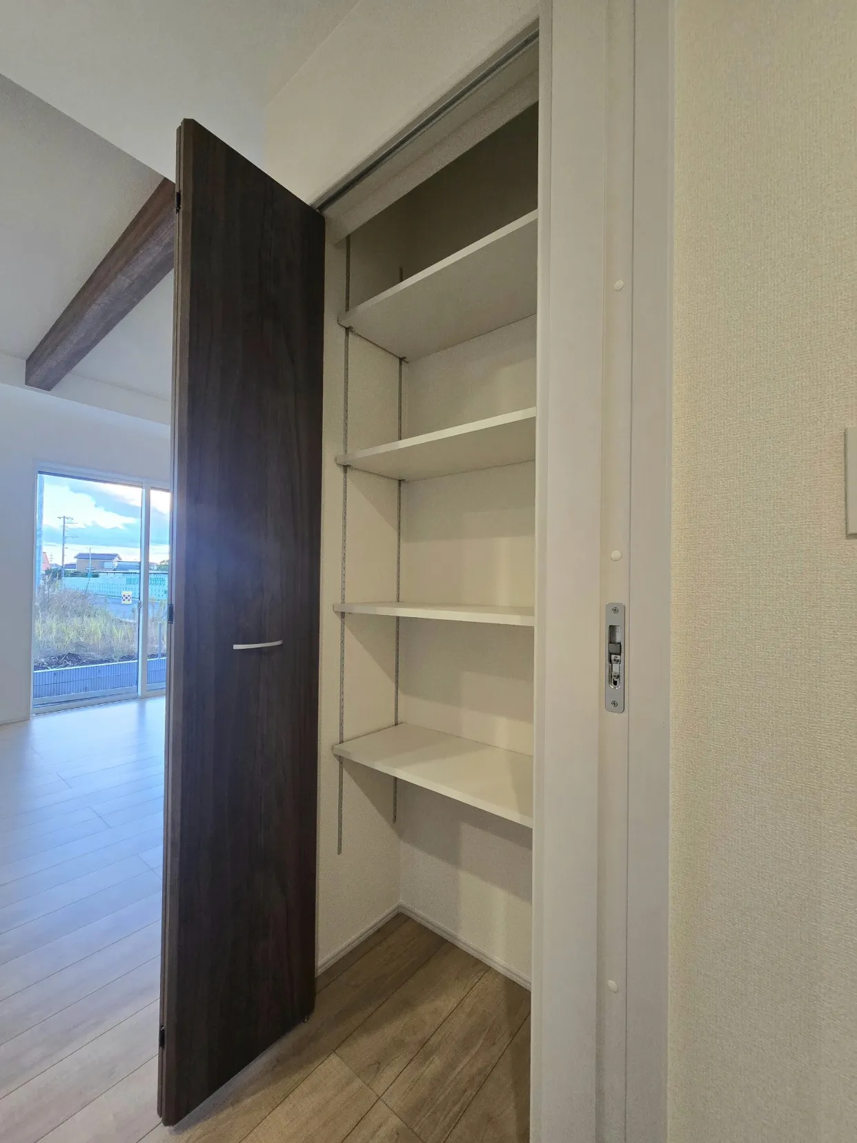 2号棟 収納(R7.11.13)