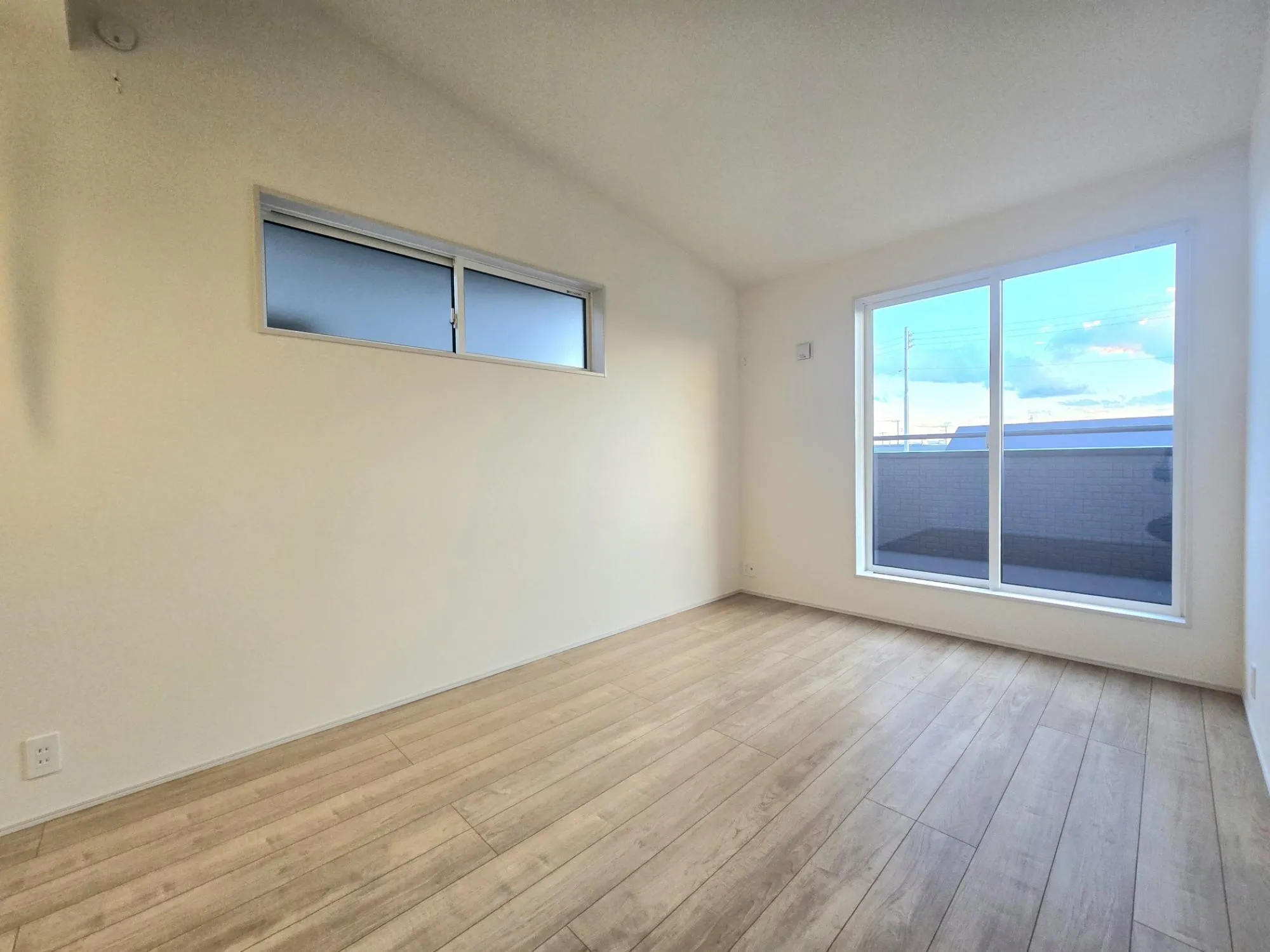 2号棟 洋室(R7.11.13)