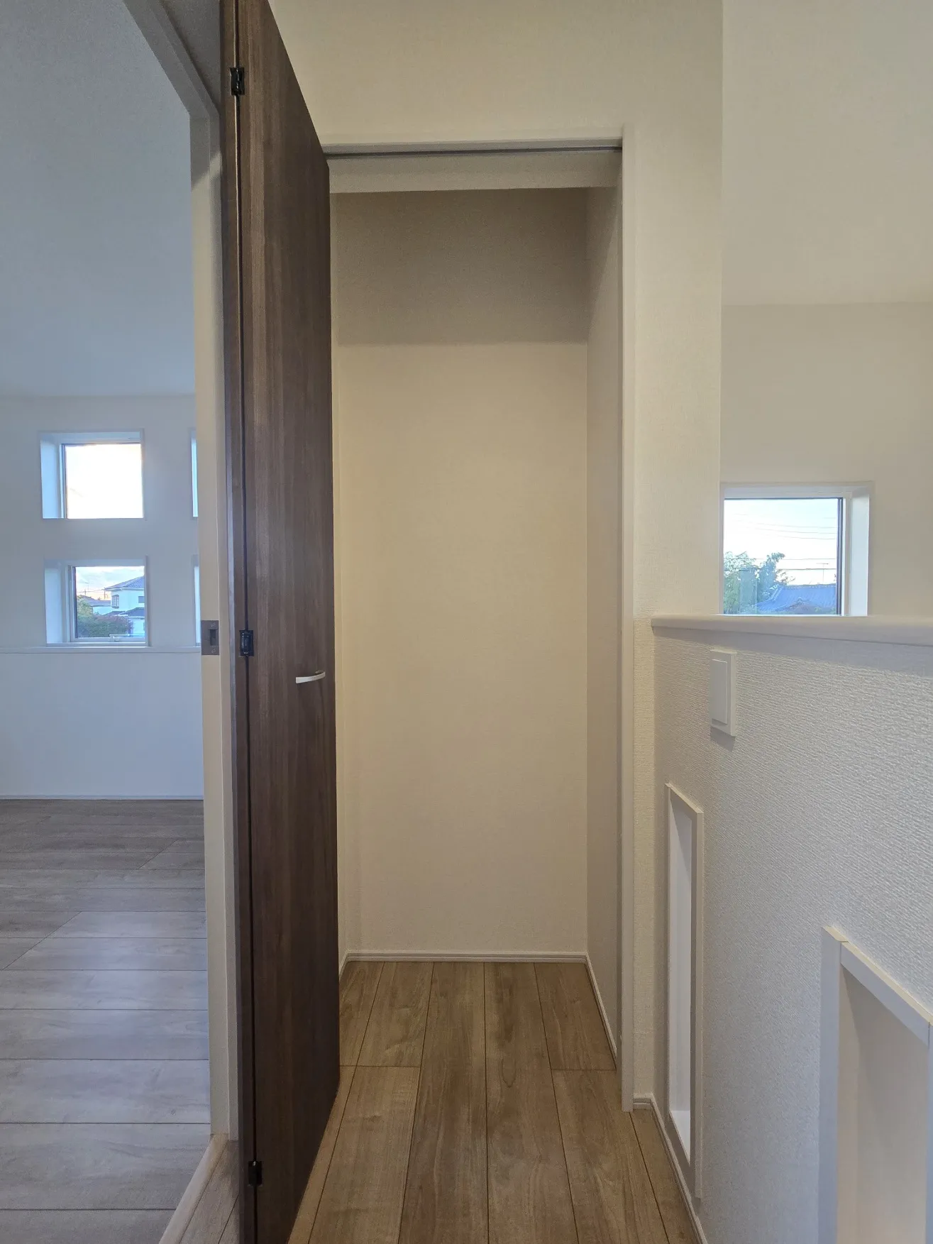 2号棟 収納(R7.11.13)