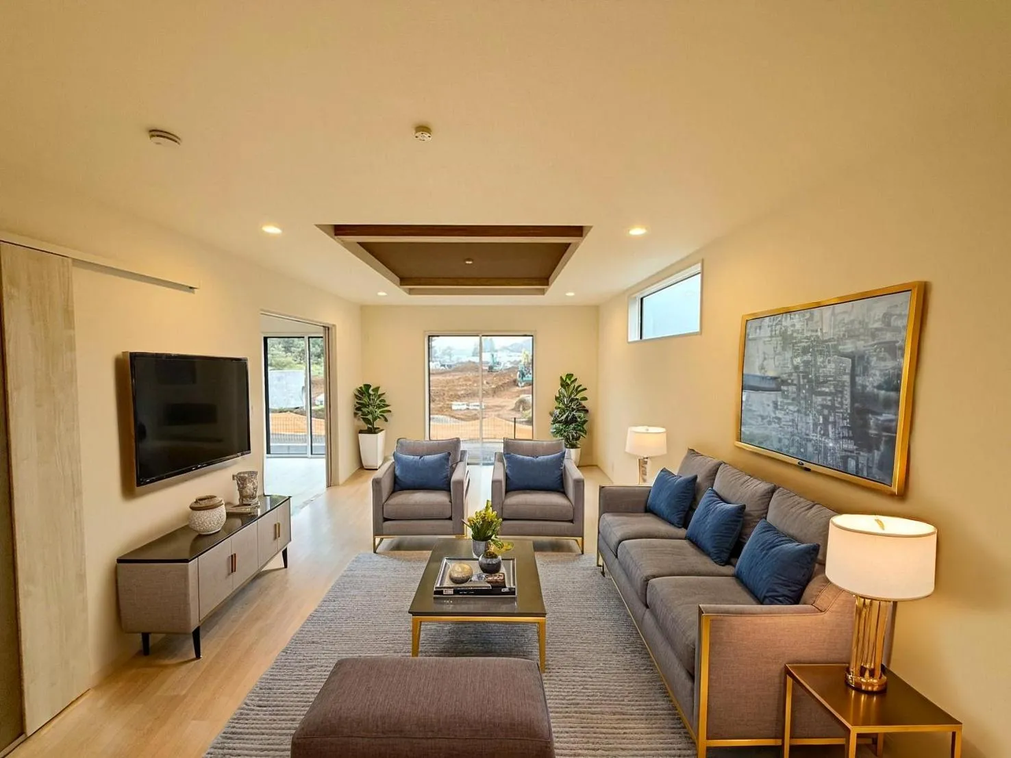 【①号棟　リビングダイニング】